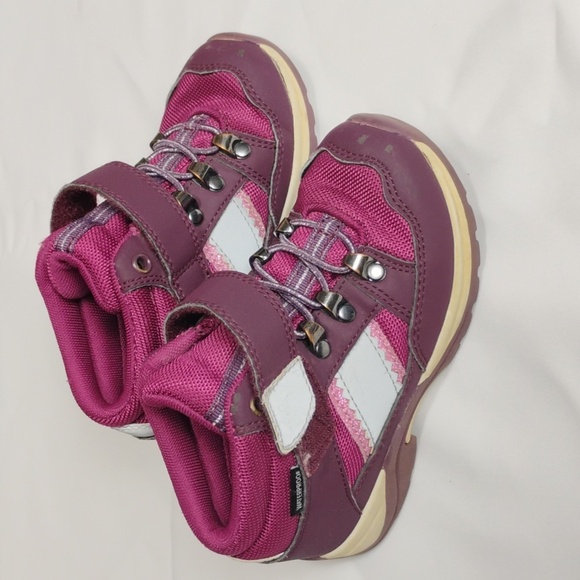 Winter Boots - SIZE: 9.5 - Picture 3 of 8